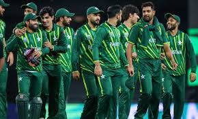 پی سی بی نے 2025-26 کے لیے 30 کھلاڑیوں کو سینٹرل کانٹریکٹس جاری کر دیے