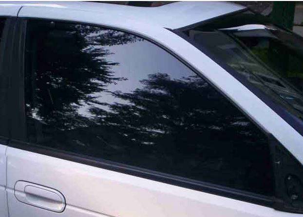 سیاہ پیپر اور نیلی بتی مہنگی پڑ گئی، 122 گاڑیوں کے خلاف کارروائی