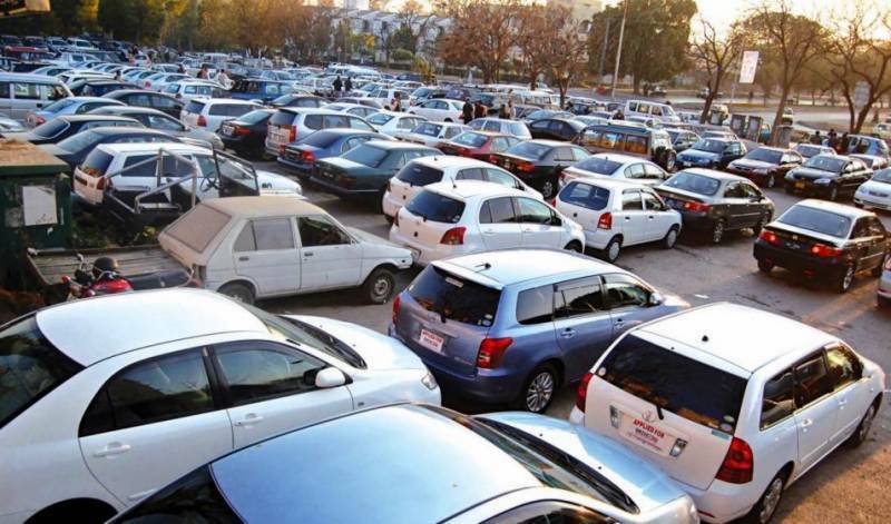 پنجاب میں گاڑیوں کی ٹرانسفر میں تاخیر پر بھاری جرمانے عائد