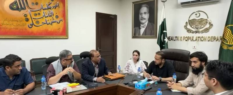 پنجاب میں سمارٹ ہسپتال ماڈل متعارف کرانے کا فیصلہ ، 5 شہروں میں پائلٹ پراجیکٹ شروع کیا جائے گا