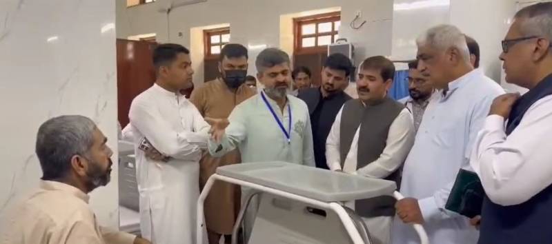 ذہنی صحت کے عالمی دن پر خواجہ سلمان رفیق کا پنجاب انسٹی ٹیوٹ آف مینٹل ہیلتھ کا دورہ، اصلاحات کا اعلان