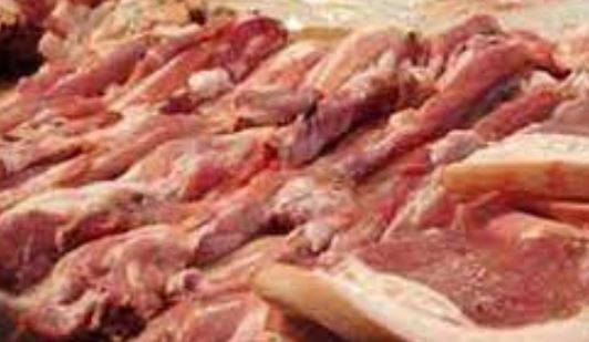 لاہور: ناکہ ٹھوکر نیاز بیگ سے 50 کلو مردہ بکرے کا گوشت برآمد، ملزم گرفتار