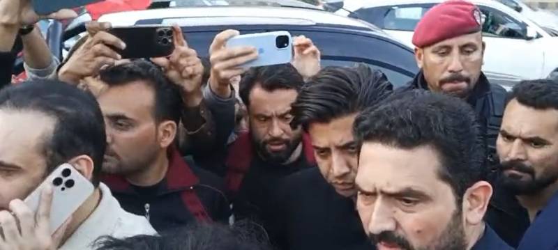 وزیراعلیٰ خیبر پختونخوا سہیل آفریدی لاہور پہنچ گئے، فول پروف سکیورٹی فراہم