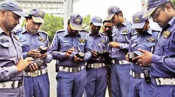لاہور: نیو ایئر نائٹ کے موقع پر ٹریفک انتظامات مکمل، پولیس چوکس
