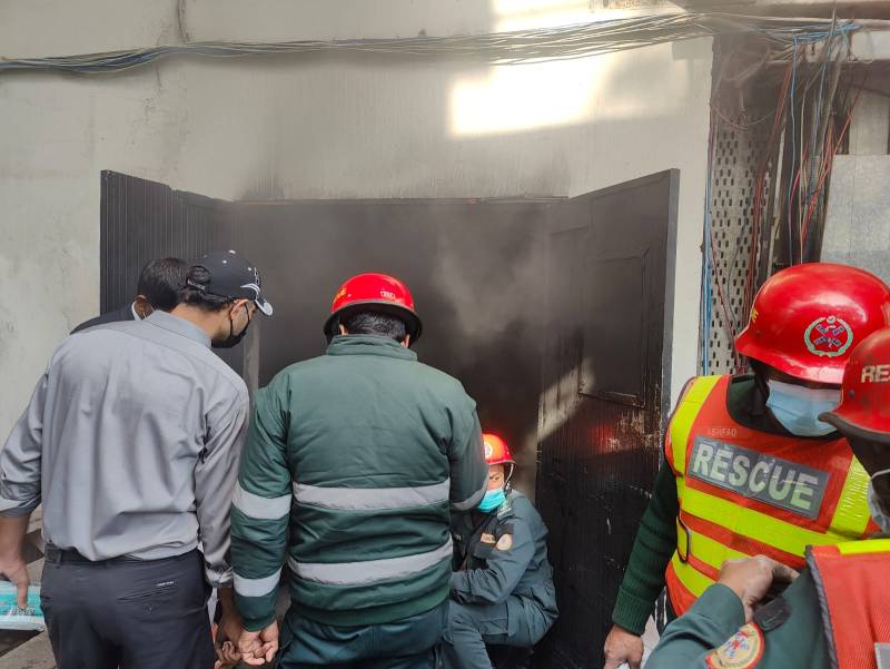 گلبرگ کے نجی ہوٹل میں آتشزدگی، غیرقانونی بوائلر نصب کرنے پر دو ملزم گرفتار