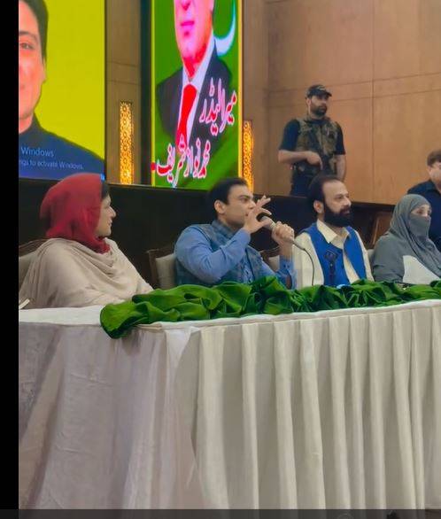 حمزہ شہباز سیاسی محاذ پر دوبارہ متحرک: ماڈل ٹاؤن میں کارکنوں کا میلہ، کل بھی اہم اجلاس طلب