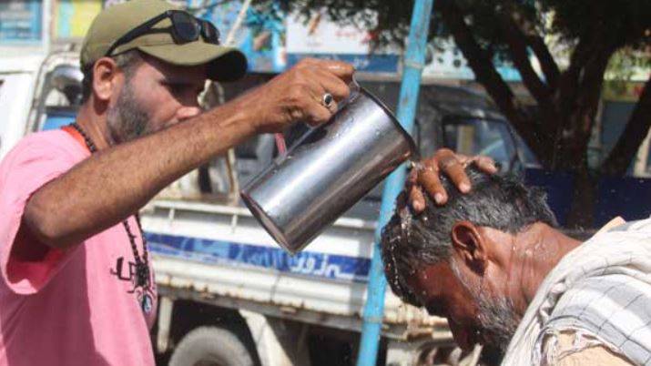 گرمی کی شدت میں اضافہ، لاہور سمیت ملک کے بیشتر علاقے شدید گرمی کی لپیٹ میں
