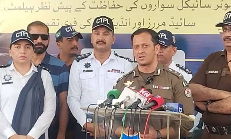 لاہور میں 4 مقامات پر روڈ سیفٹی کیمپس قائم، شہریوں کو مفت سہولیات کی فراہمی
