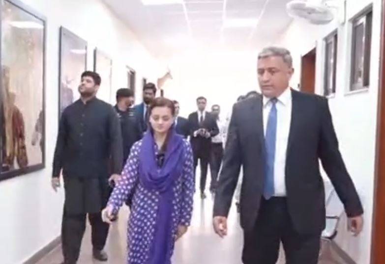 سینئر صوبائی وزیر مریم اورنگزیب کو وائلڈ لائف ہسپتال کی جدید سہولیات پر بریفنگ